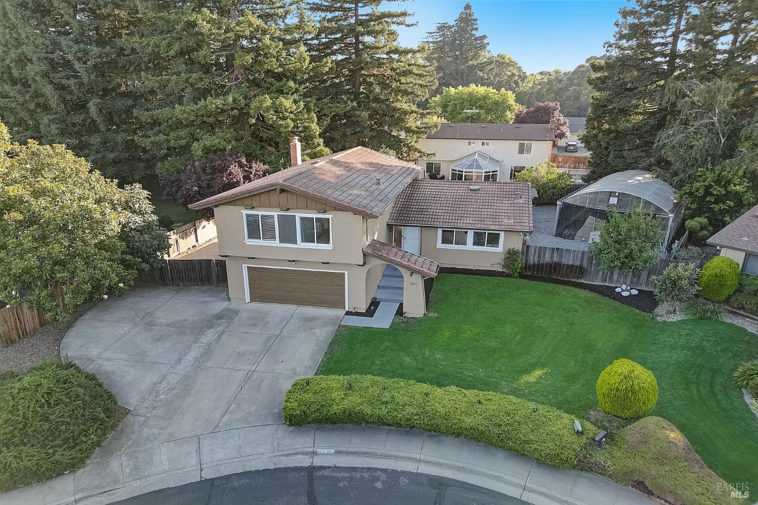 Photo of 1479 Salem Ct in Fairfield, CA