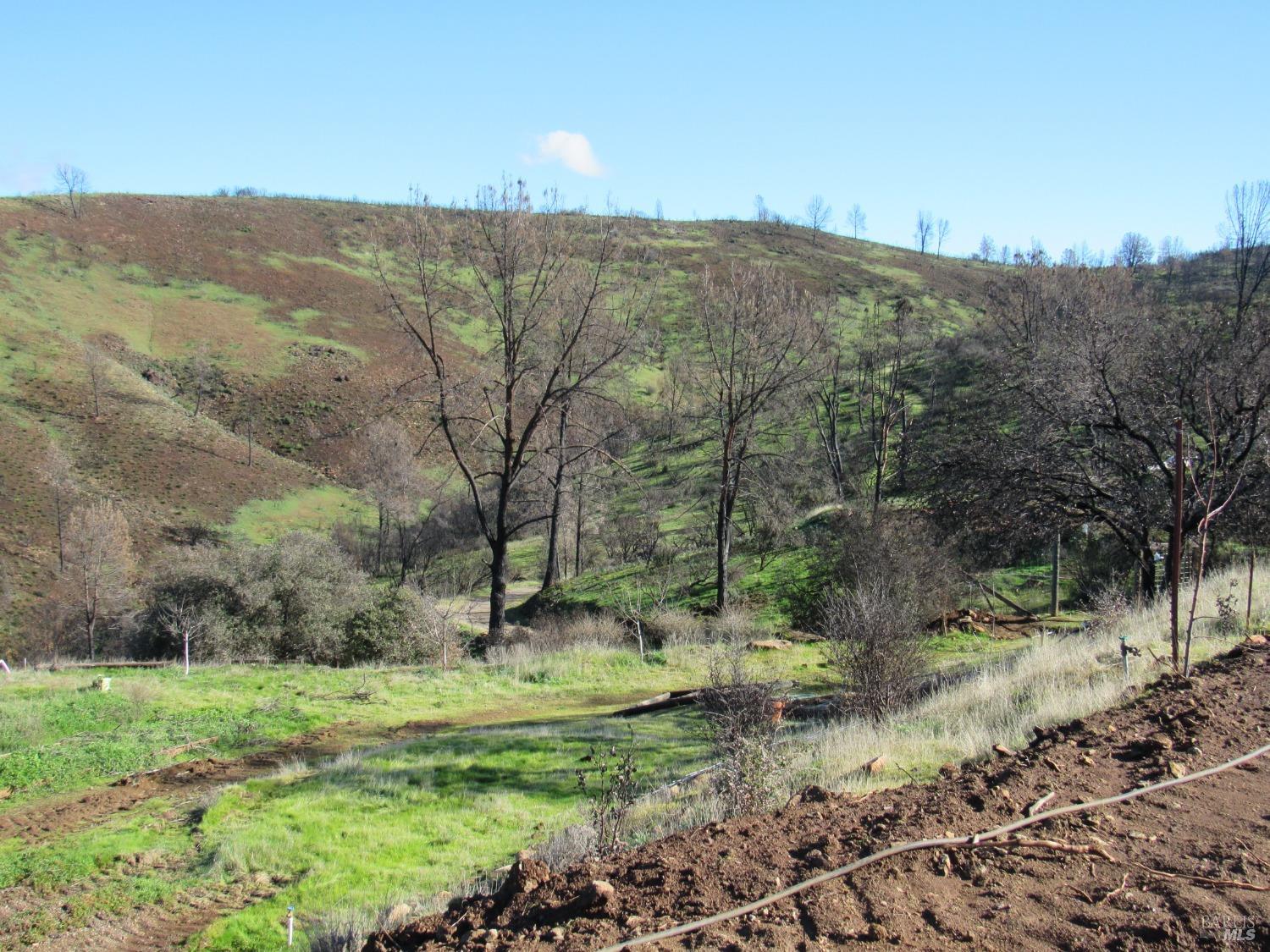 Photo of 2065 Stagecoach Canyon Rd in Pope Valley, CA