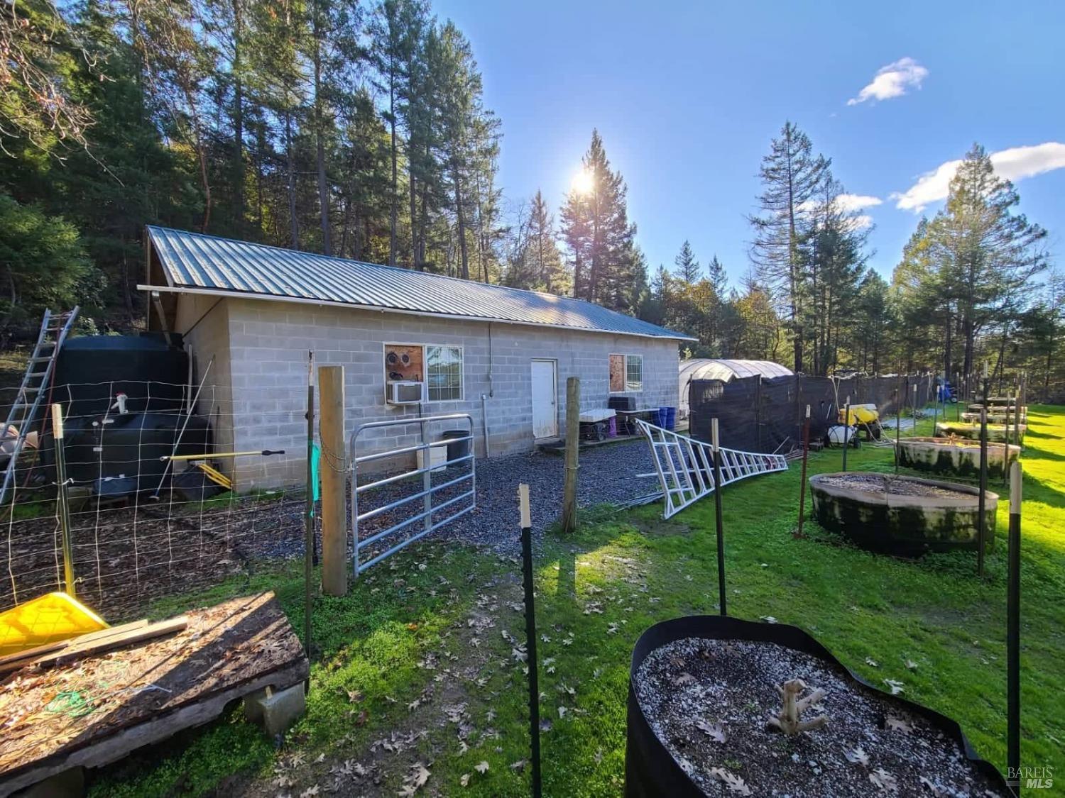 Photo of 29321 Eel River Ranch Rd in Covelo, CA