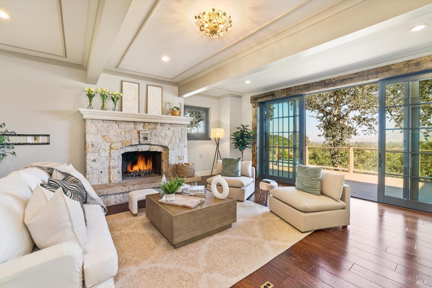 Photo of 20 Lupine Hill Rd in Napa, CA