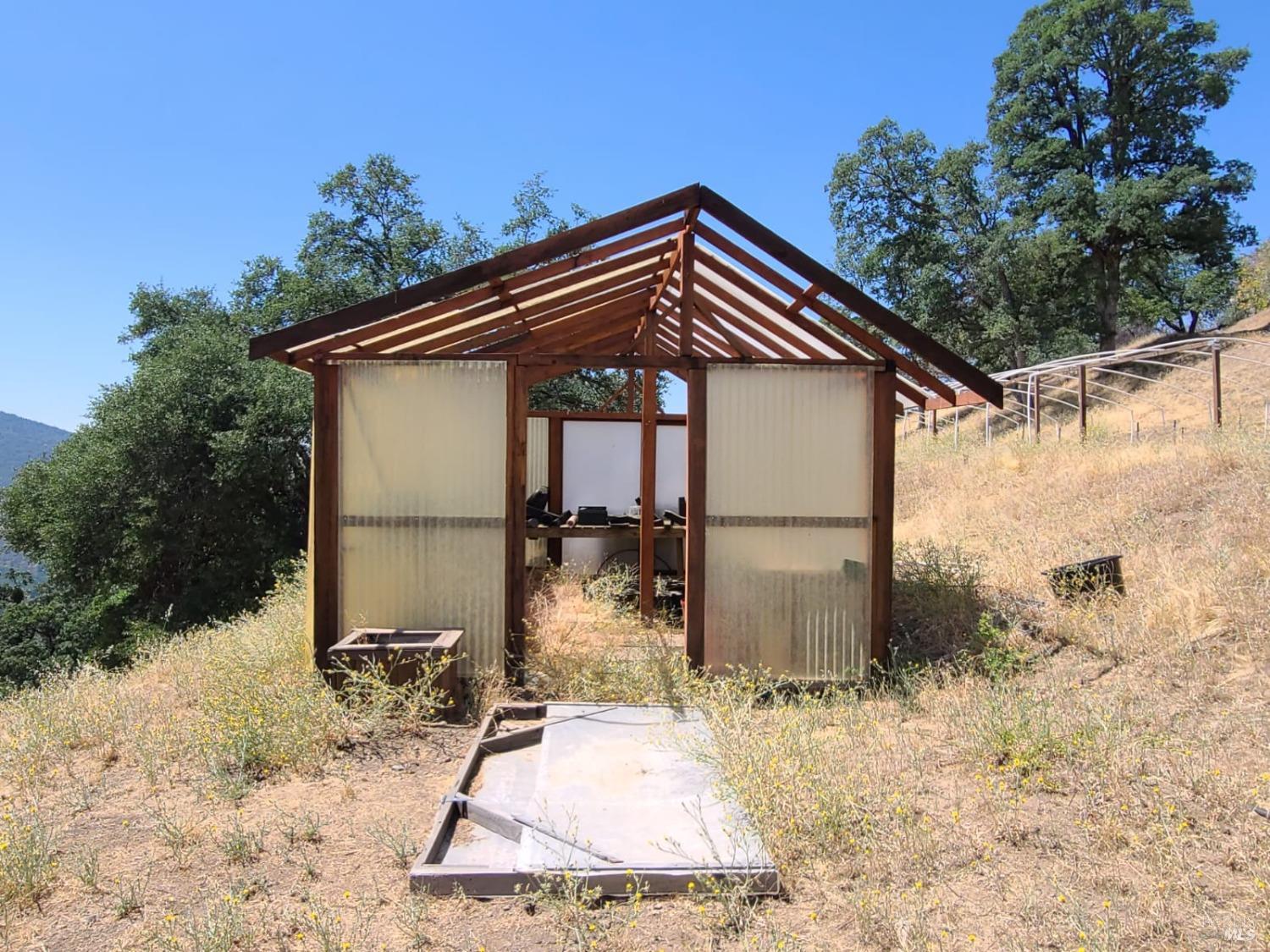 Detail Gallery Image 44 of 55 For 35810 Mendocino Pass Rd, Covelo,  CA 95428 - 2 Beds | 1 Baths