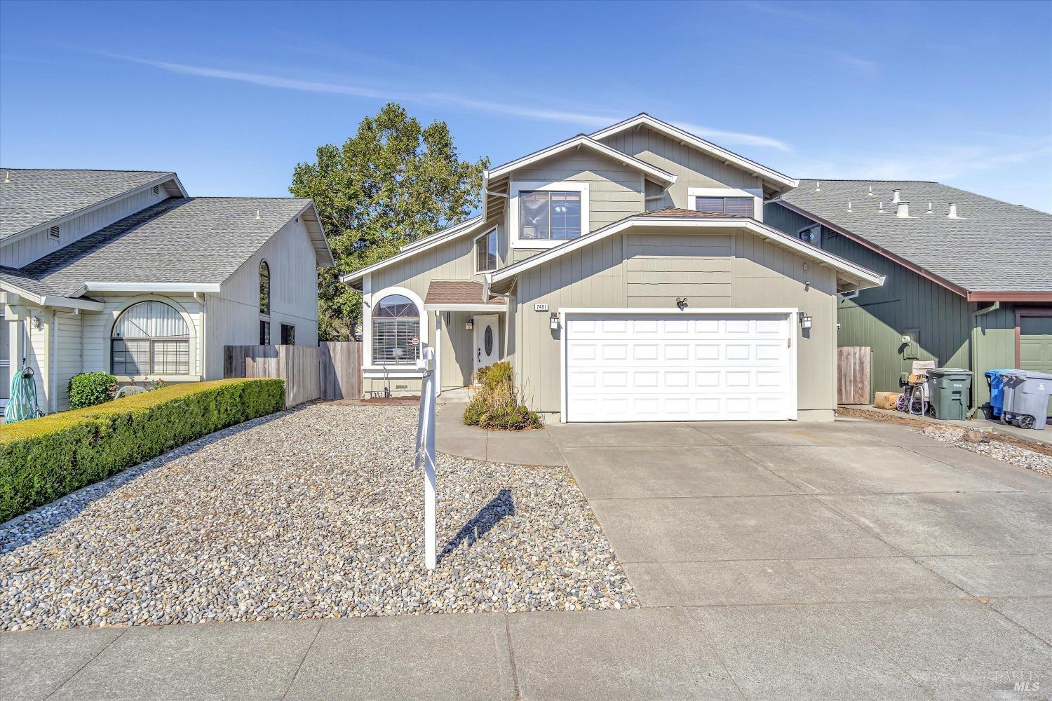Photo of 7481 Maximillian Pl in Rohnert Park, CA