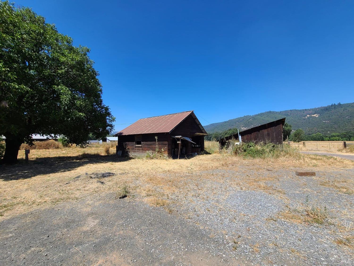 Detail Gallery Image 47 of 58 For 24700 Mendocino Pass Rd, Covelo,  CA 95428 - 3 Beds | 2 Baths