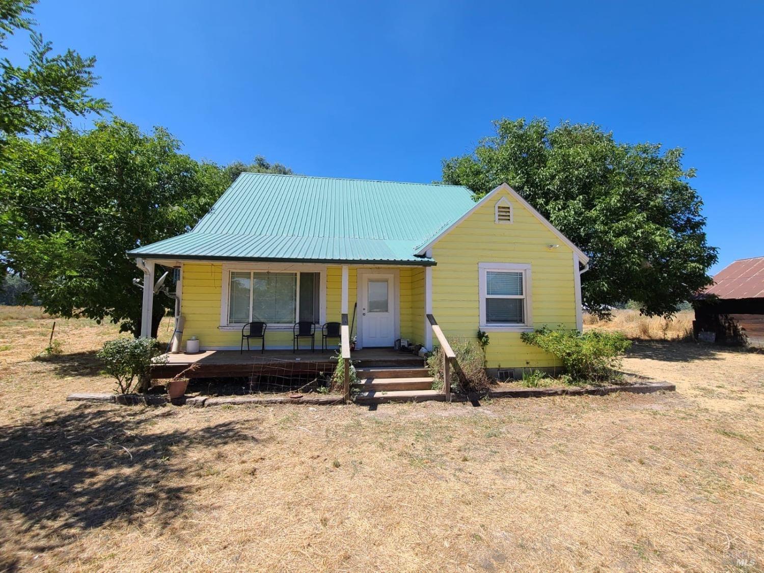 Photo of 24700 Mendocino Pass Rd in Covelo, CA