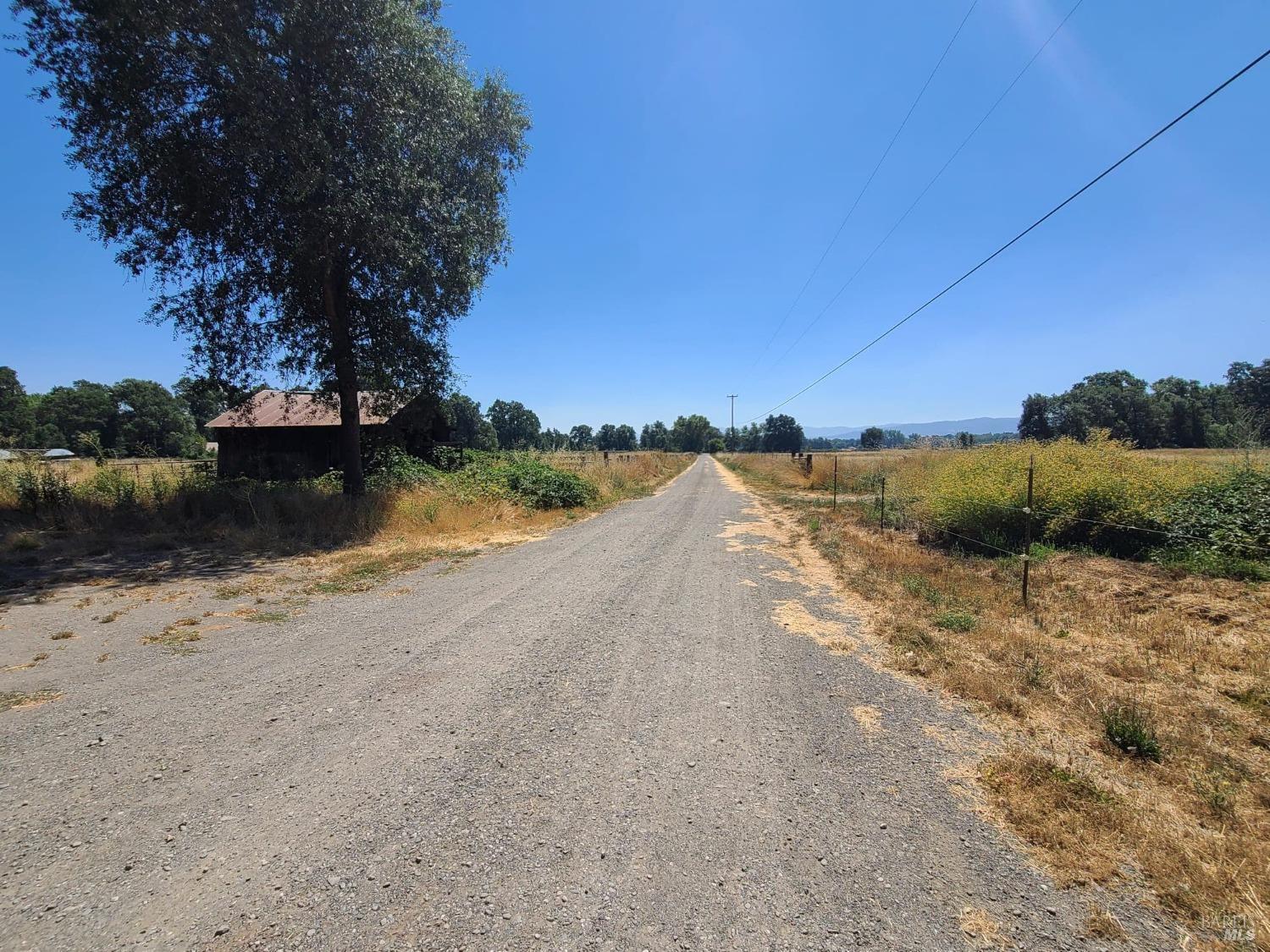 Detail Gallery Image 33 of 58 For 24700 Mendocino Pass Rd, Covelo,  CA 95428 - 3 Beds | 2 Baths