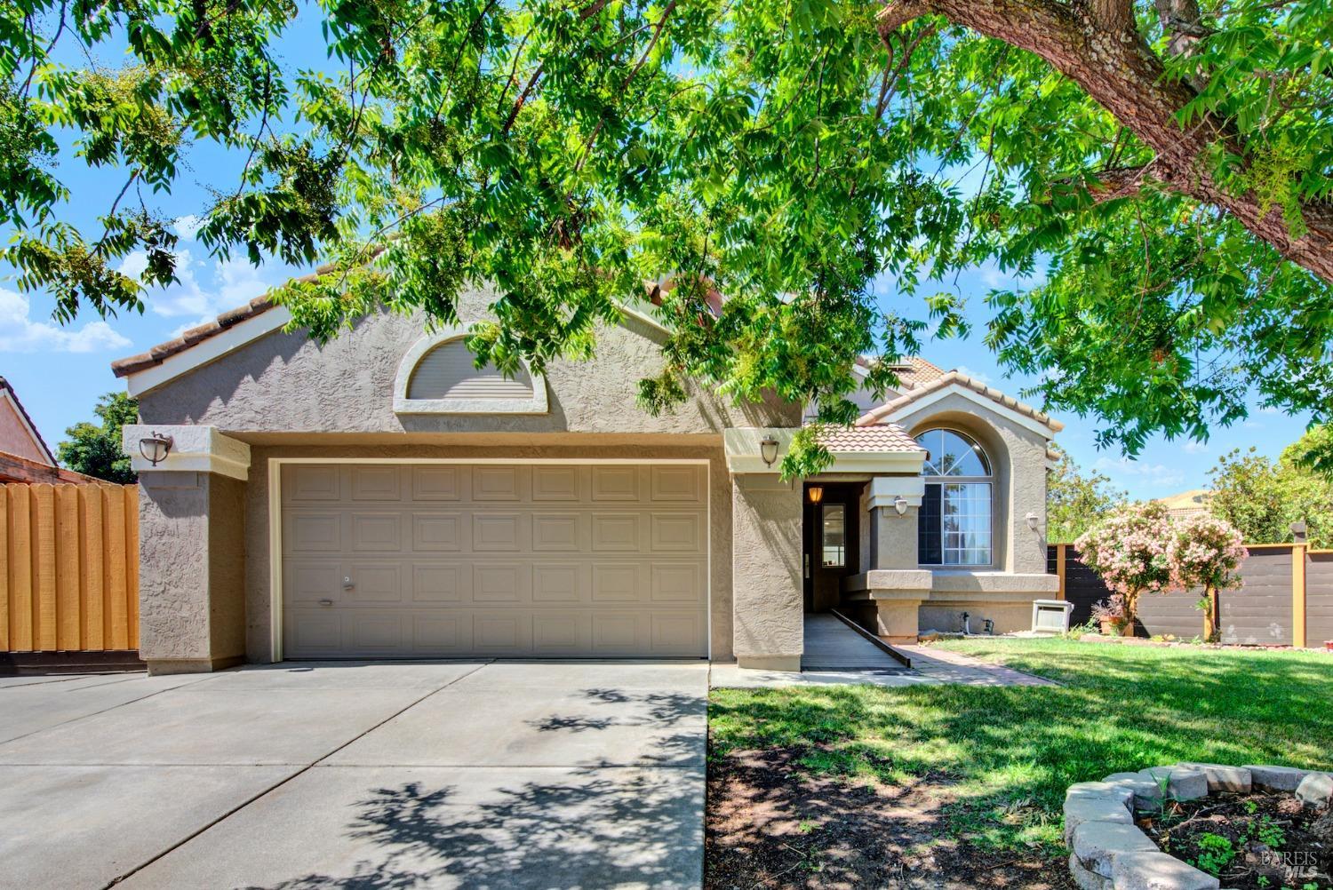 Photo of 148 Hunters Glen Ct in Vacaville, CA