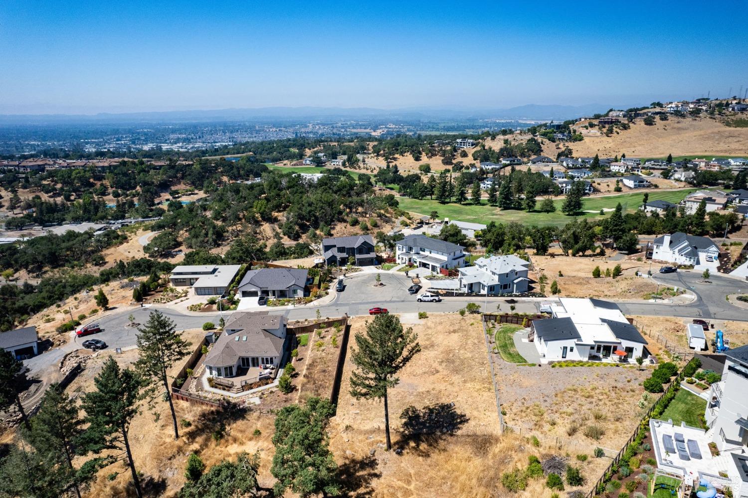 Photo of 3564 Southridge Dr in Santa Rosa, CA