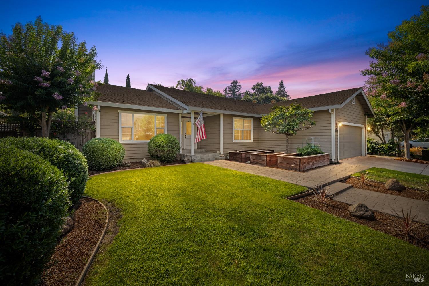 Photo of 11 Stags View Ln in Yountville, CA