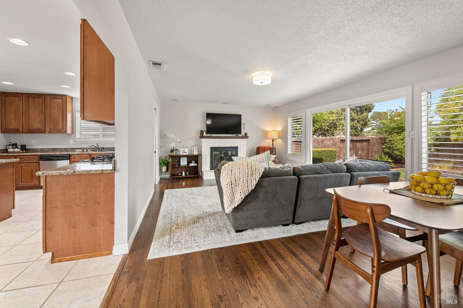 Photo of 1338 Manhattan Wy in Santa Rosa, CA