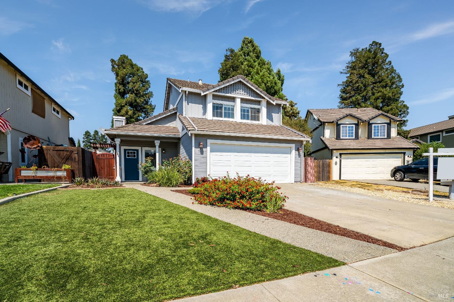 Photo of 703 Poppy Cir in Vacaville, CA