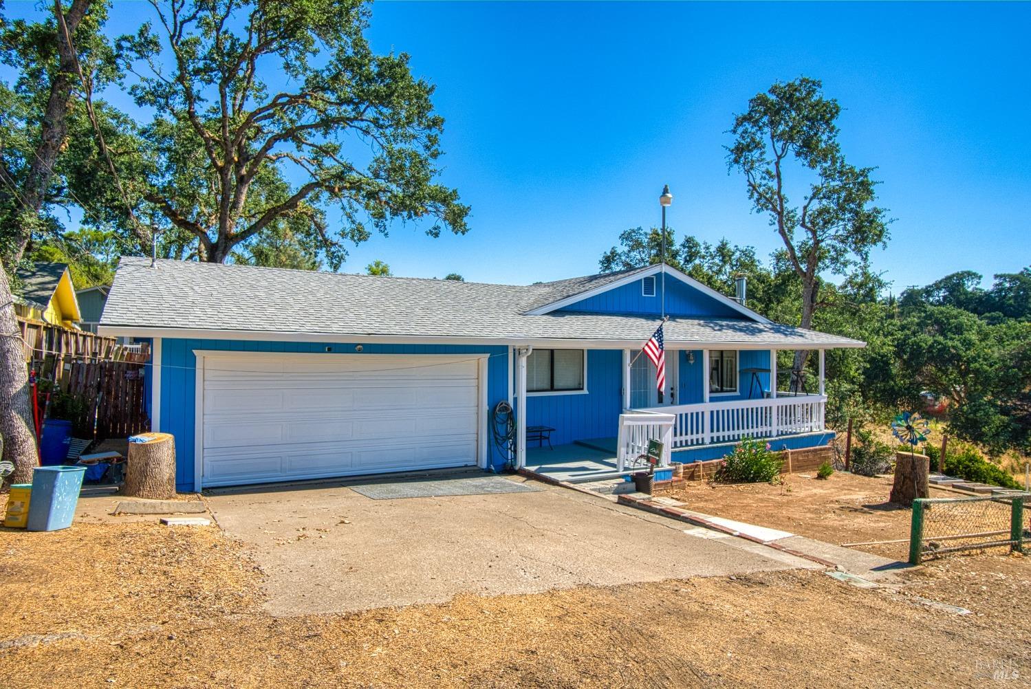 Photo of 15938 31st Ave in Clearlake, CA