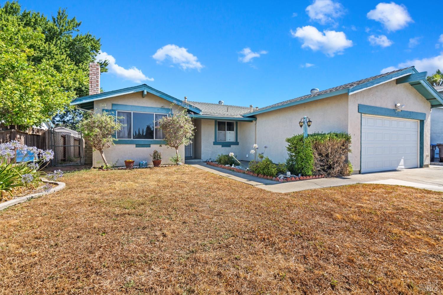 Detail Gallery Image 1 of 1 For 416 Gadwall Dr, Suisun City,  CA 94585 - 4 Beds | 2 Baths