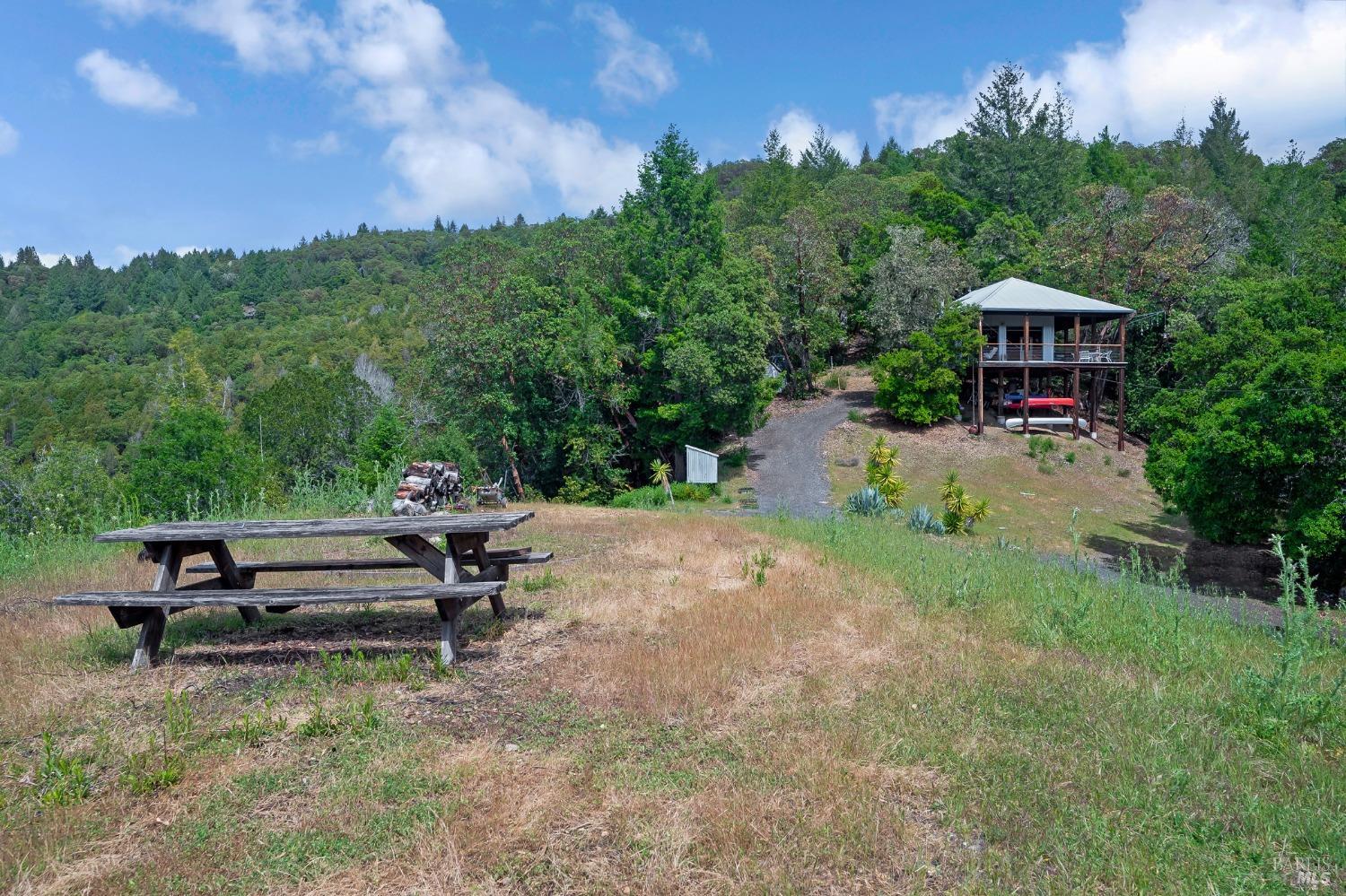 Detail Gallery Image 4 of 41 For 16198 Fern Way, Guerneville,  CA 95446 - – Beds | – Baths