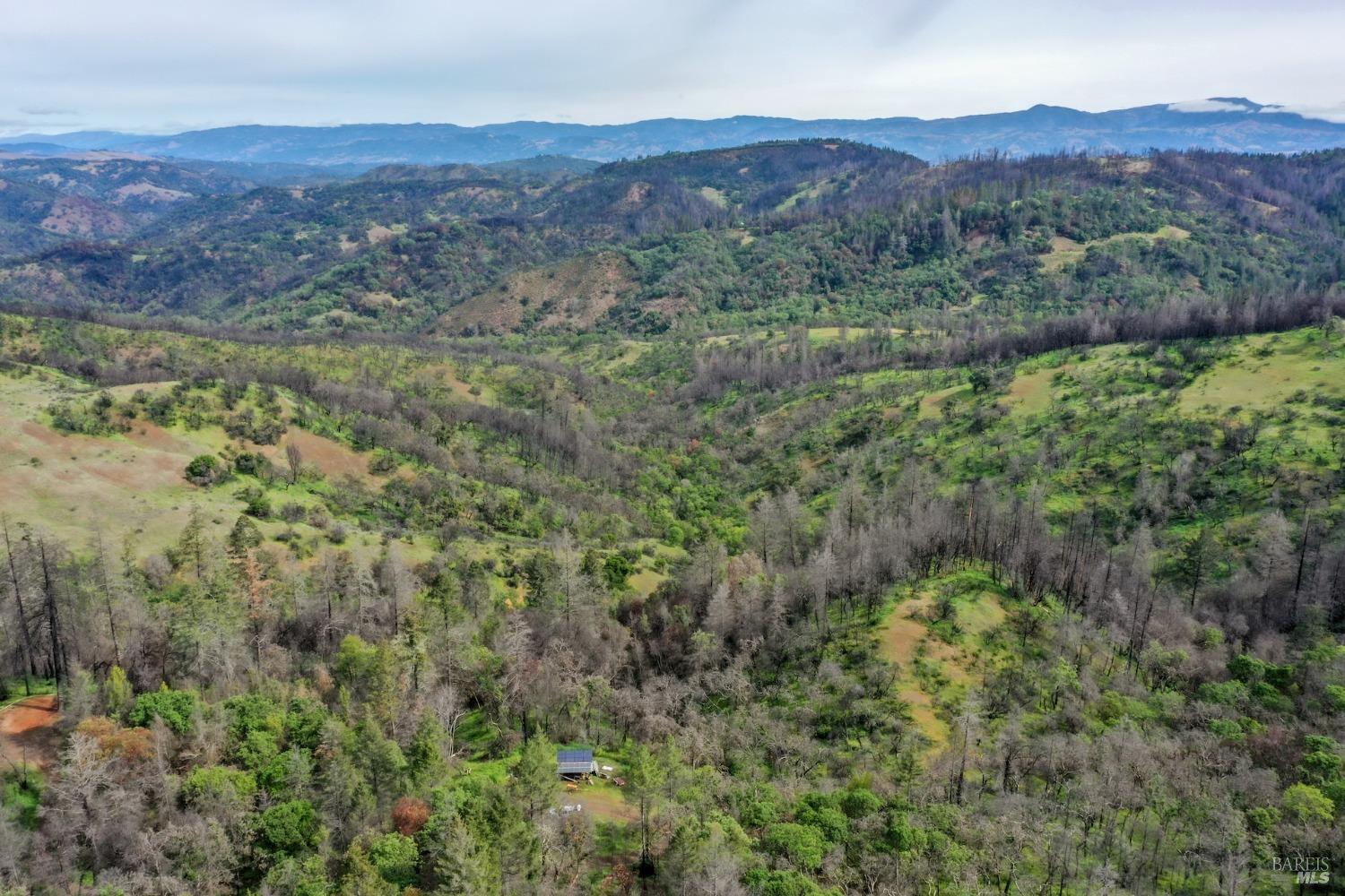 Photo of 0 Wallace Creek Rd in Healdsburg, CA