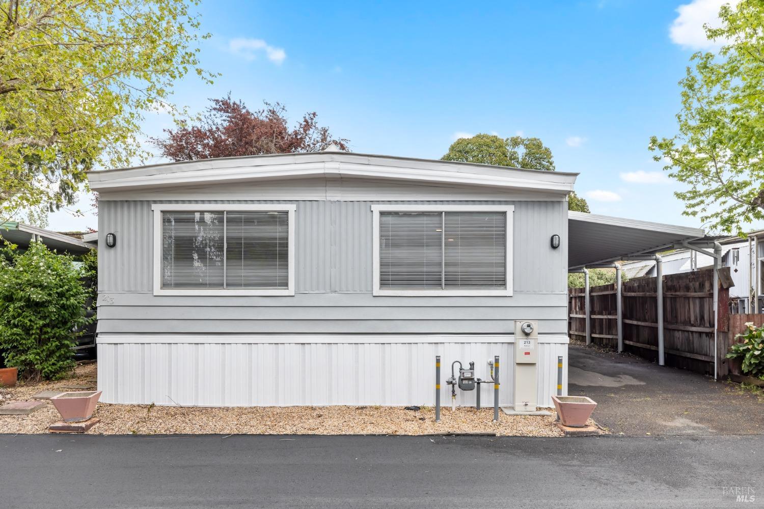 Photo of 300 Stony Point Rd #213 in Petaluma, CA