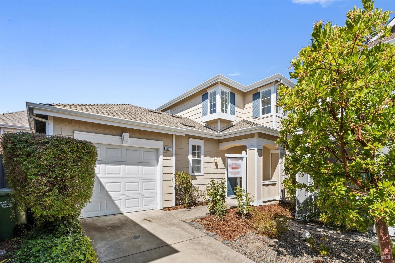 Photo of 1117 Brighton View Cir in Petaluma, CA