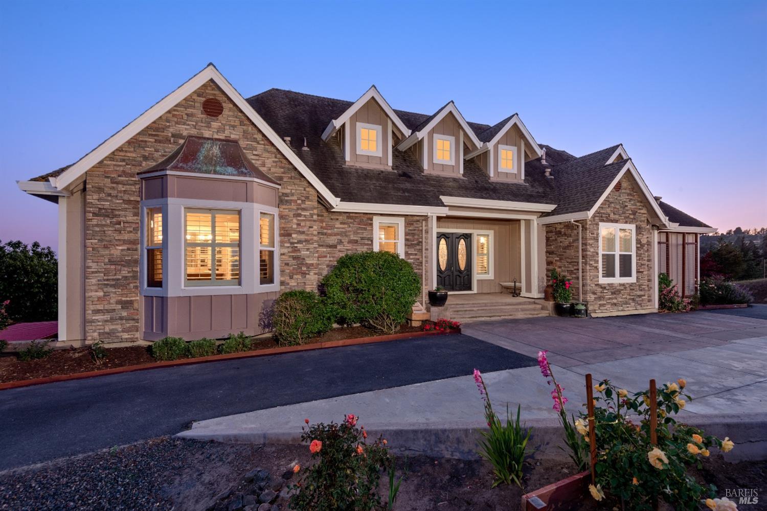 Photo of 6425 Lovmark Wy in Sebastopol, CA