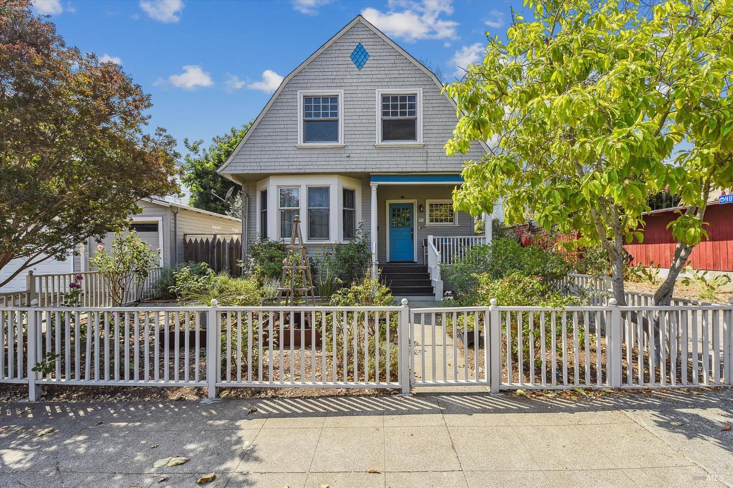 Photo of 515 El Dorado St in Vallejo, CA