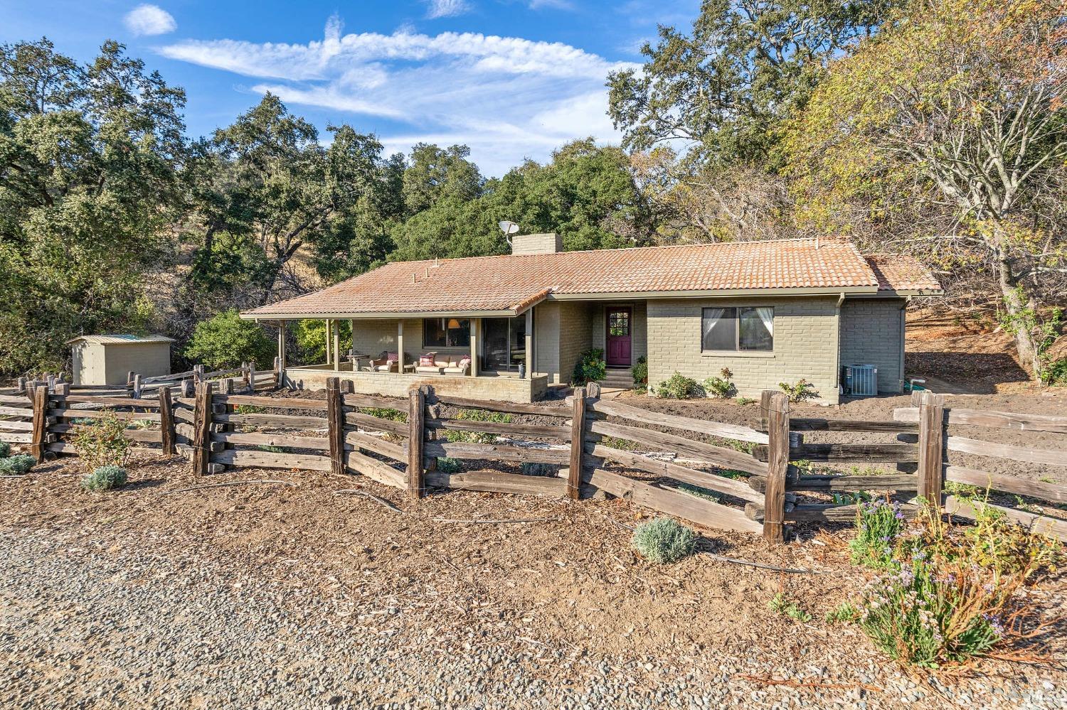 Detail Gallery Image 28 of 42 For 1300 Wooden Valley Rd, Napa,  CA 94558 - 4 Beds | 3/1 Baths