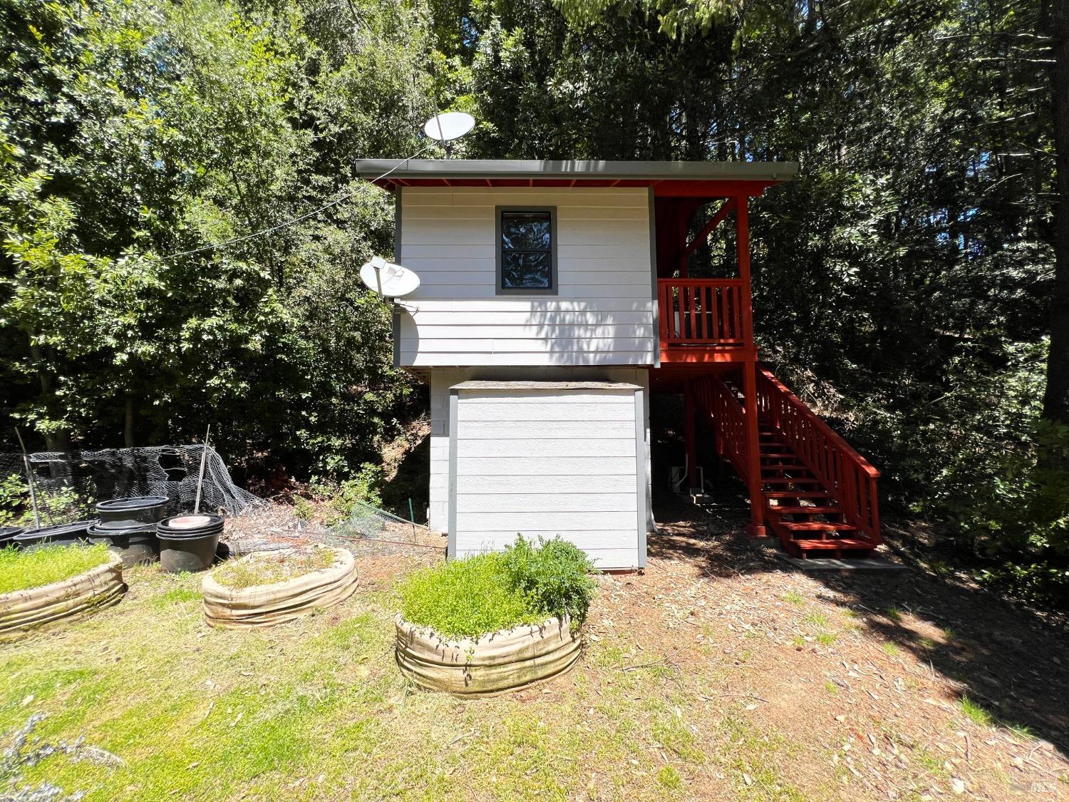 Detail Gallery Image 24 of 40 For 4116 Blackhawk Dr, Willits,  CA 95490 - 3 Beds | 2/2 Baths