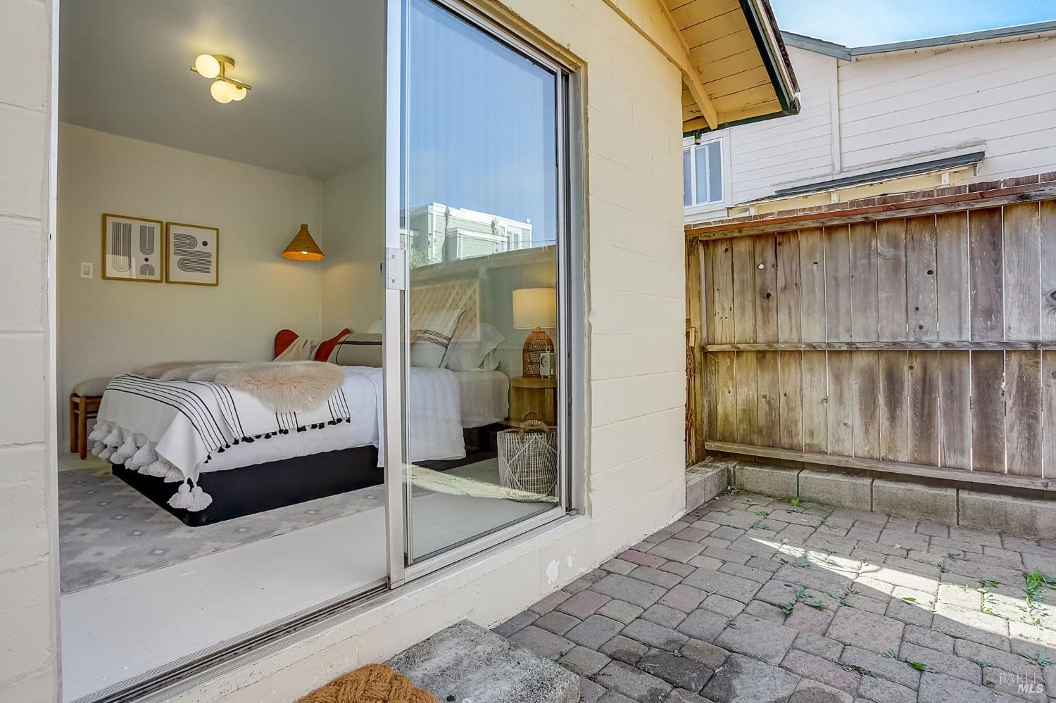 Detail Gallery Image 23 of 44 For 12 Ocean View Ave, Dillon Beach,  CA 94929 - 2 Beds | 1 Baths