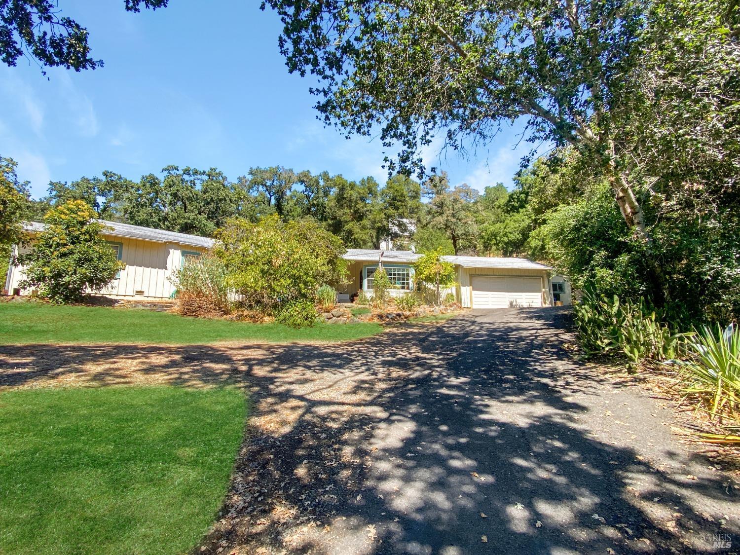 Photo of 56 Geysers Rd in Cloverdale, CA