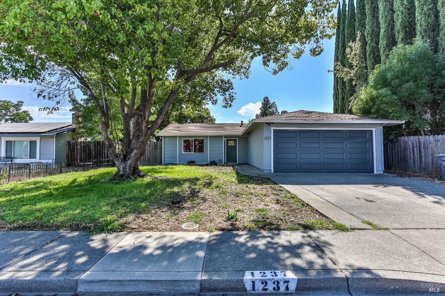 Photo of 1237 Needham Dr in Vacaville, CA