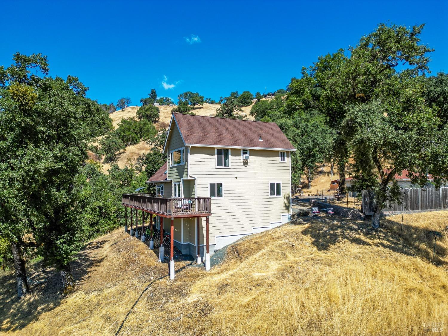 Detail Gallery Image 6 of 82 For 14590 Ridgeview Rd, Willits,  CA 95490 - 3 Beds | 2/1 Baths