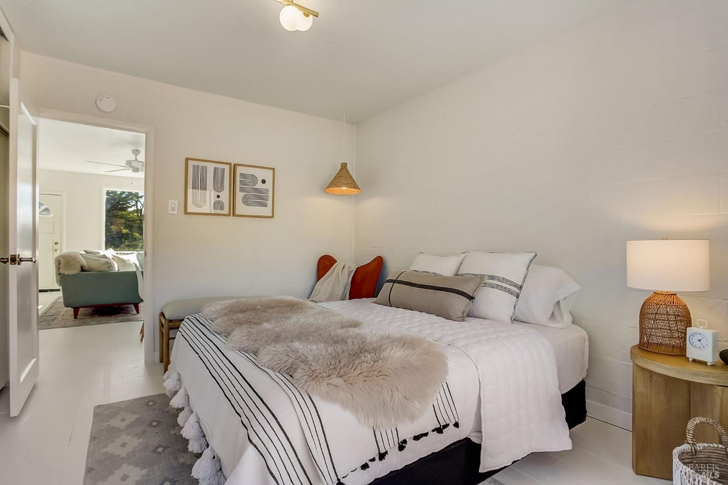 Detail Gallery Image 21 of 44 For 12 Ocean View Ave, Dillon Beach,  CA 94929 - 2 Beds | 1 Baths