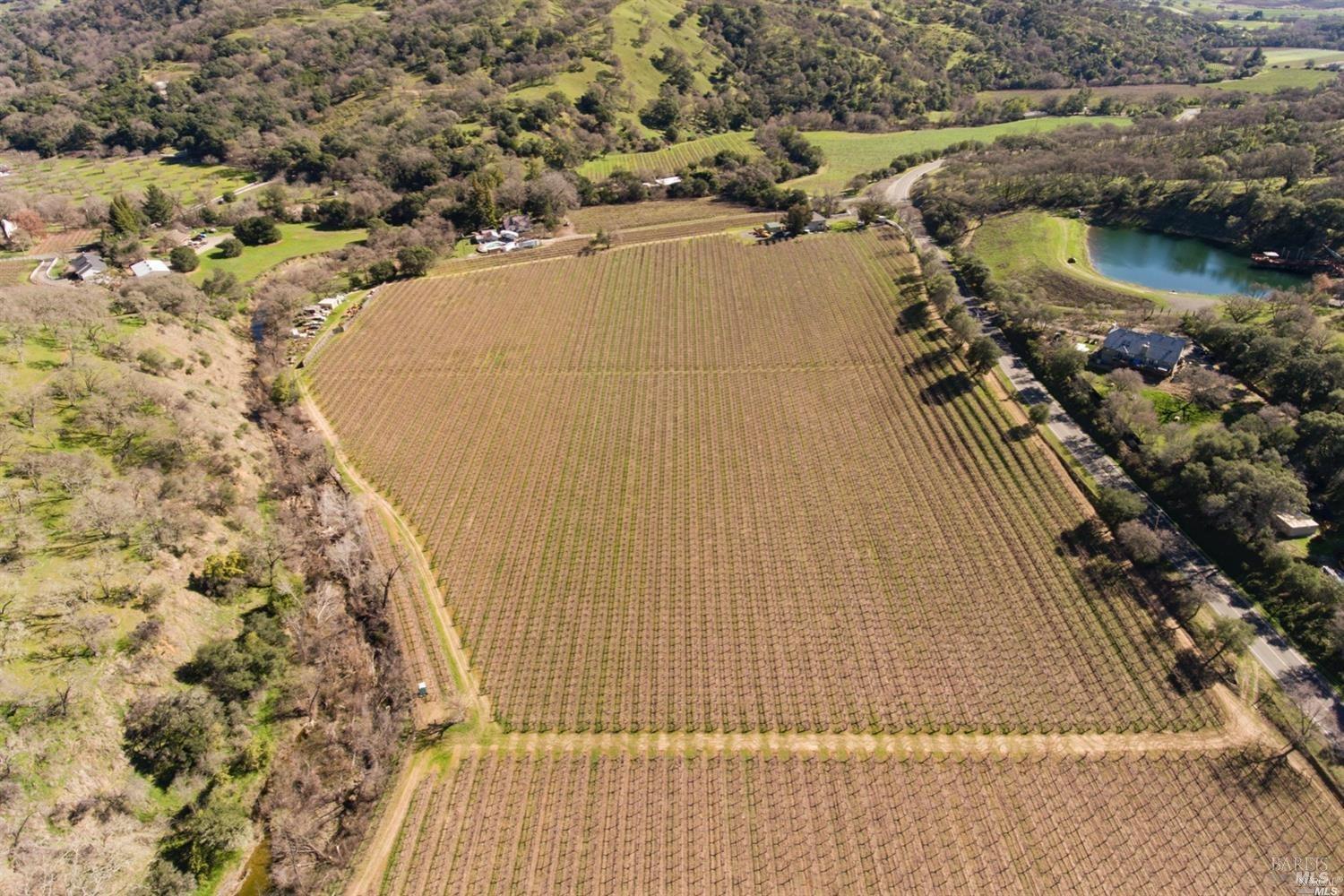 Photo of 1000 Wooden Valley Cross Rd in Napa, CA