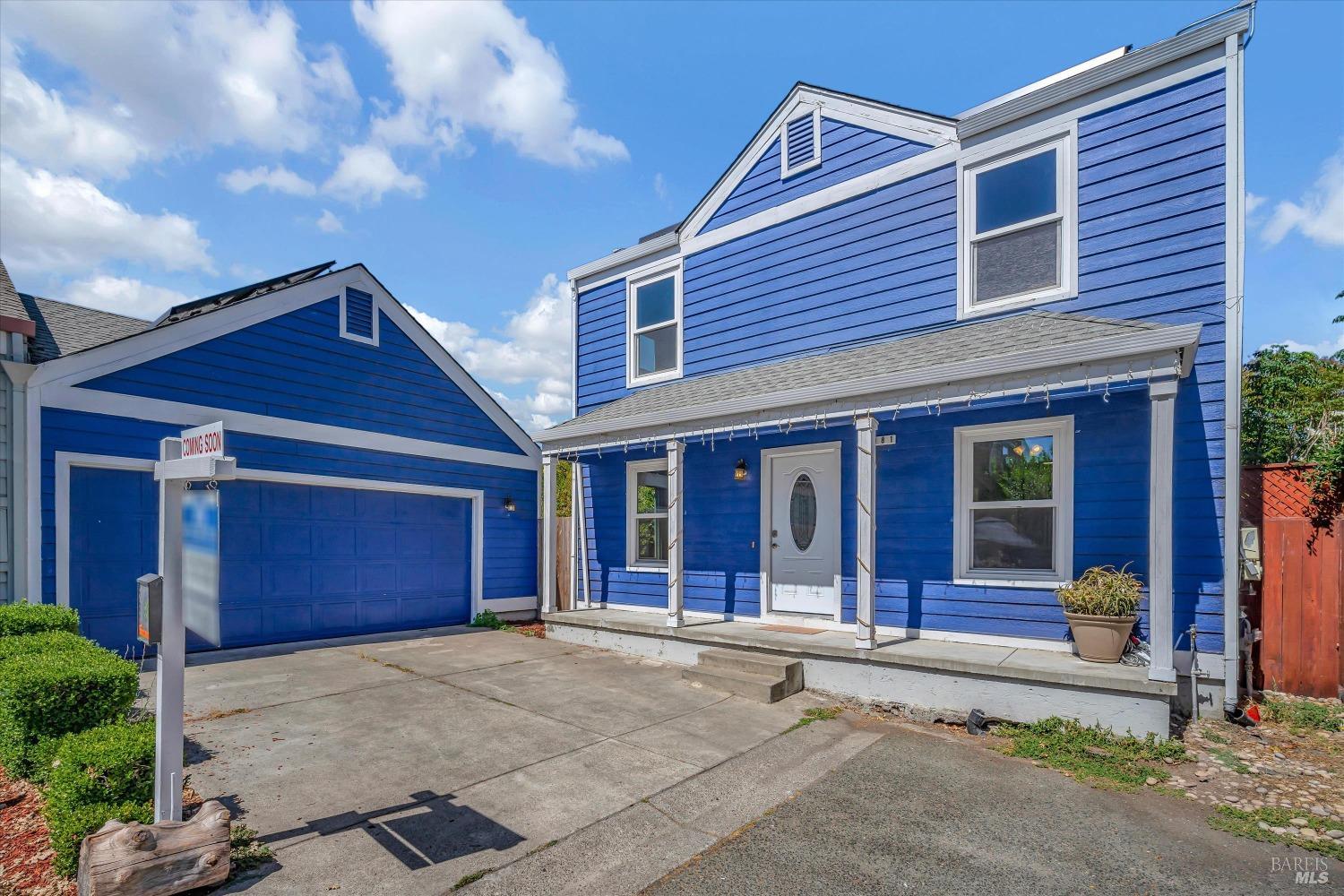 Photo of 981 Kingwood St in Santa Rosa, CA