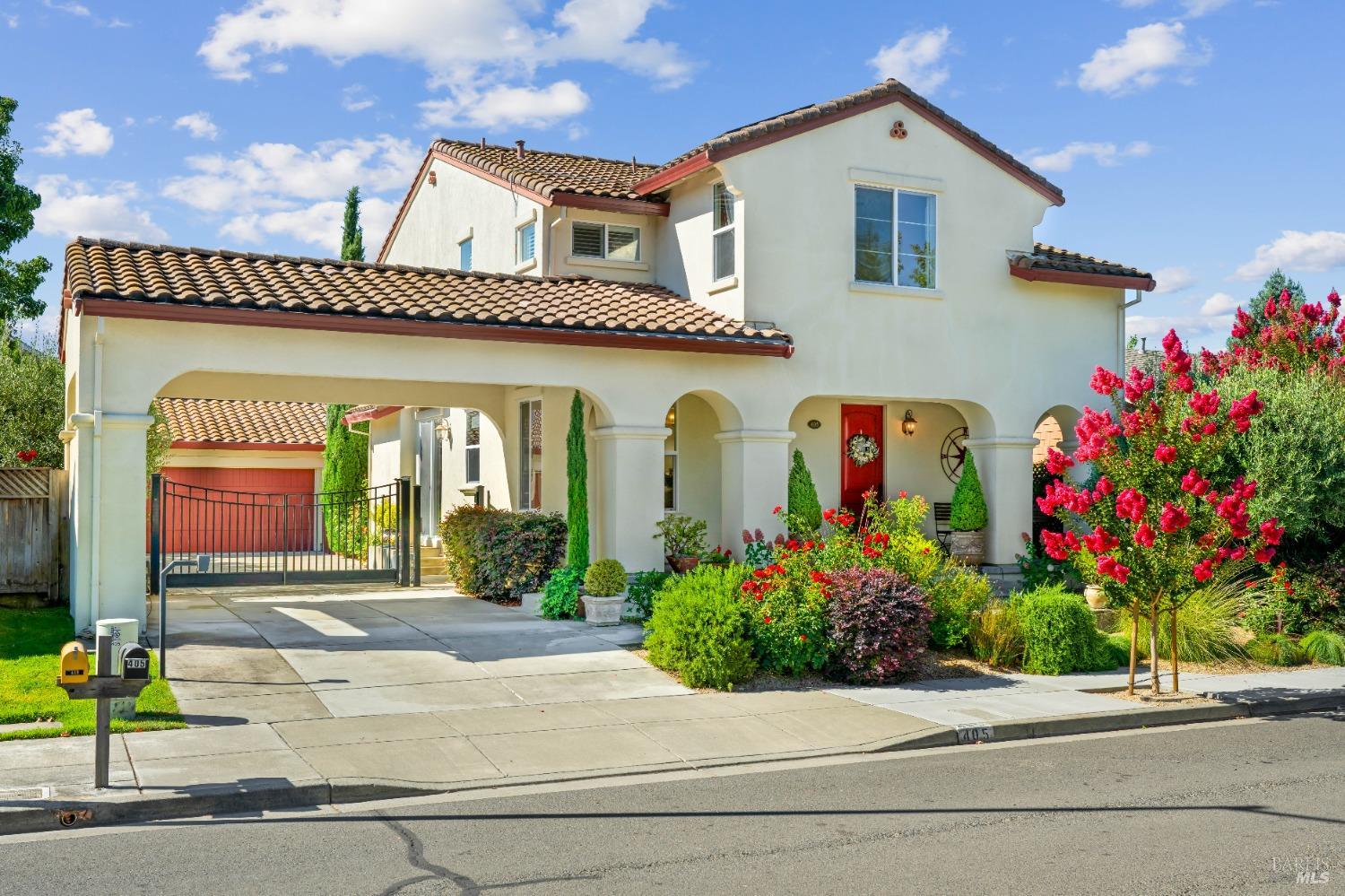 Photo of 405 Brockman Ln in Sonoma, CA