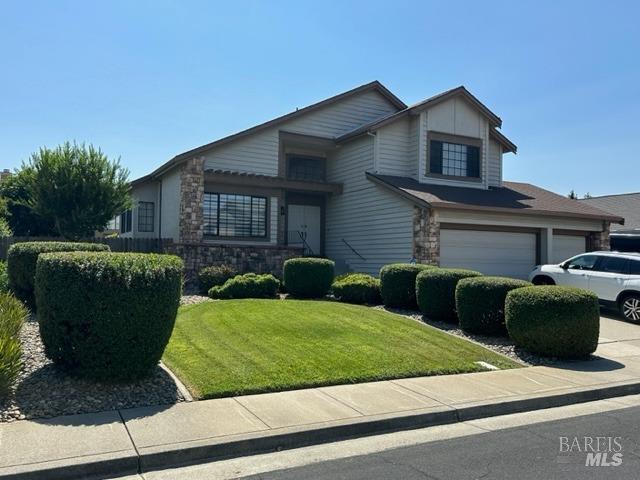 Photo of 1013 Hickory Ave in Fairfield, CA