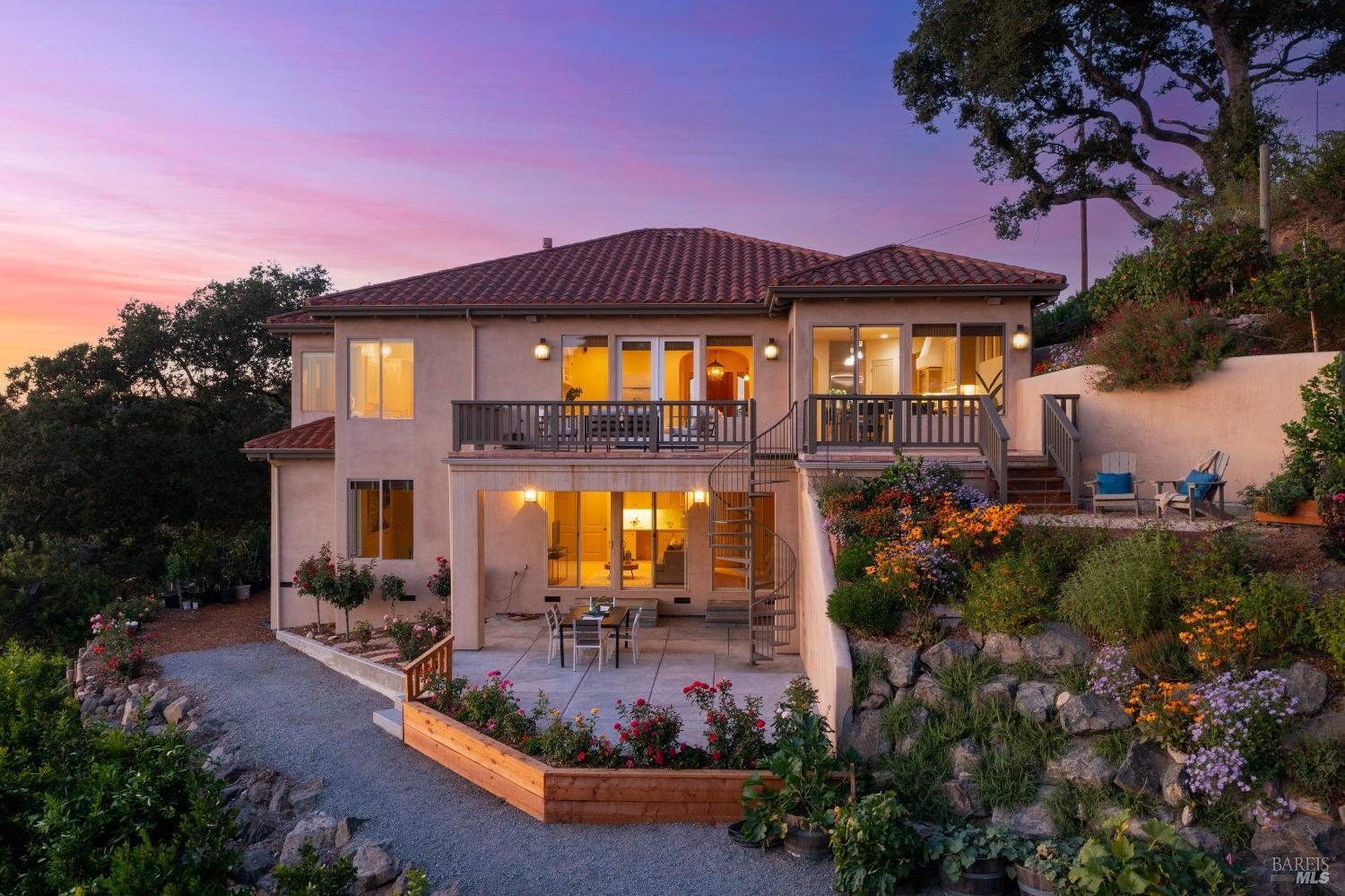 Photo of 1299 Wikiup Dr in Santa Rosa, CA