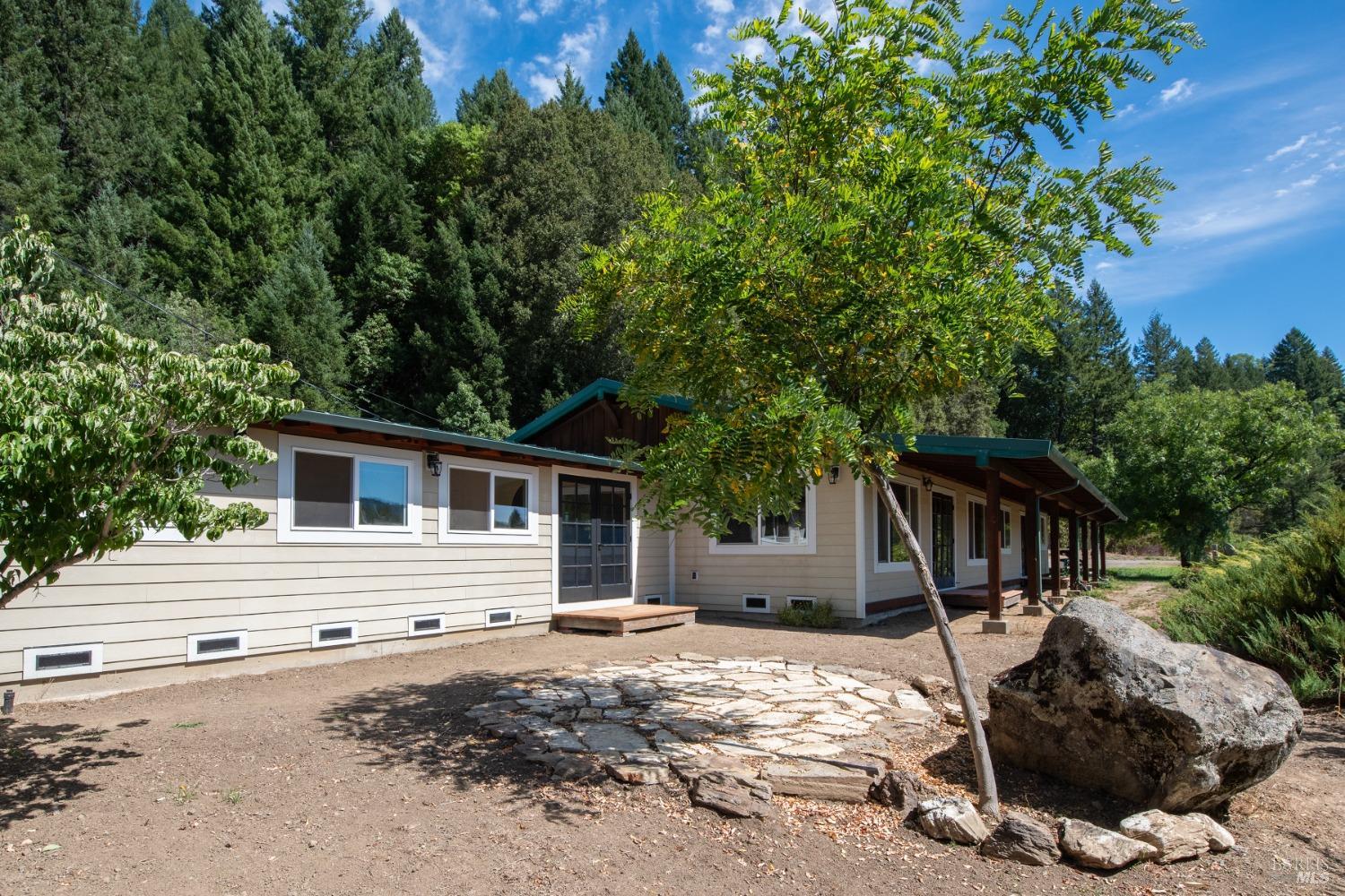 Photo of 13500 Branscomb Rd in Branscomb, CA
