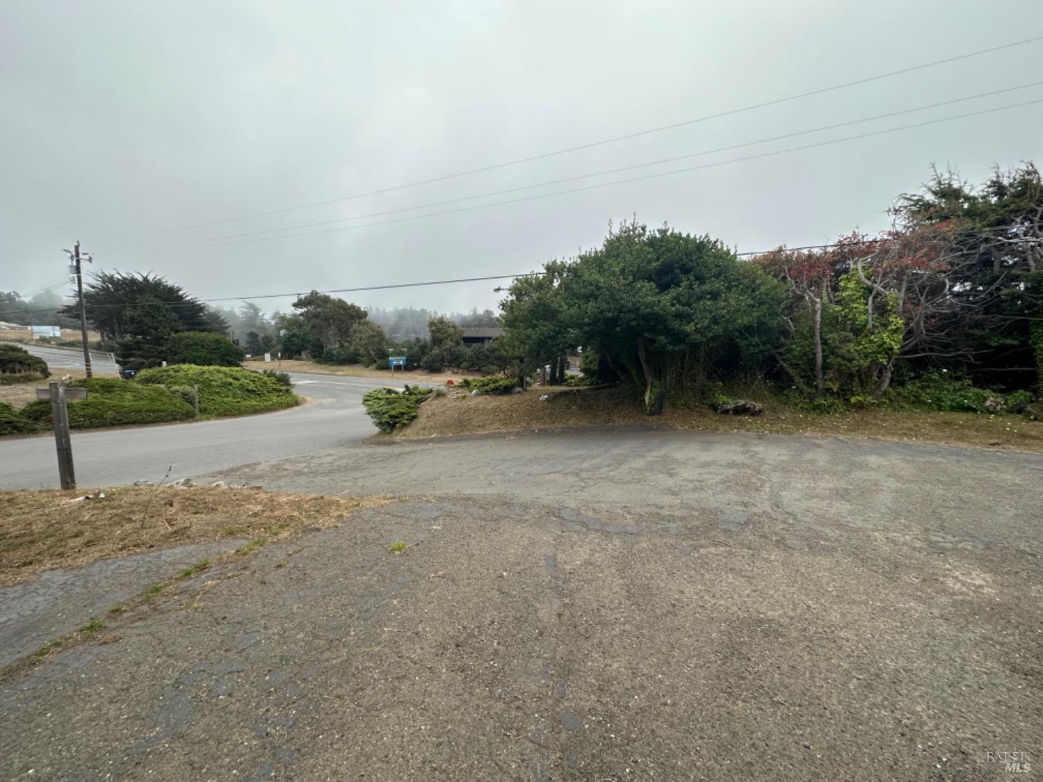 Photo of 32800 20 Hwy #33 in Fort Bragg, CA