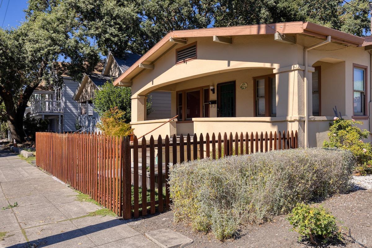 Photo of 746 Wilson St in Santa Rosa, CA
