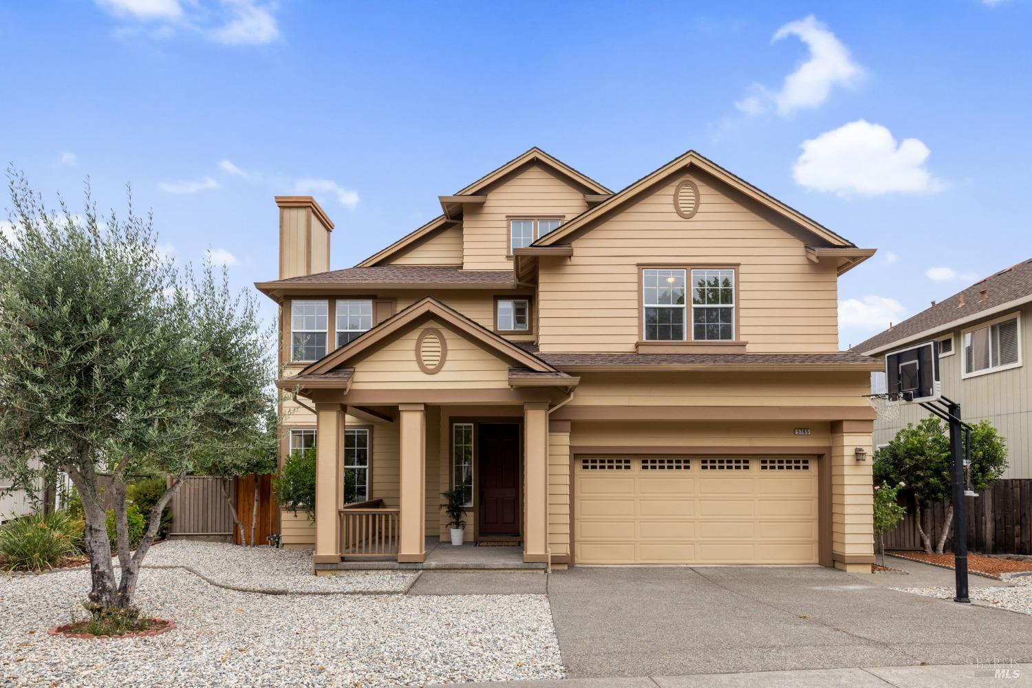 Photo of 5765 Marsh Hawk Dr in Santa Rosa, CA