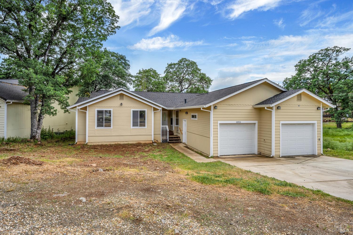 Photo of 18403 Kentwood Pl in Hidden Valley Lake, CA