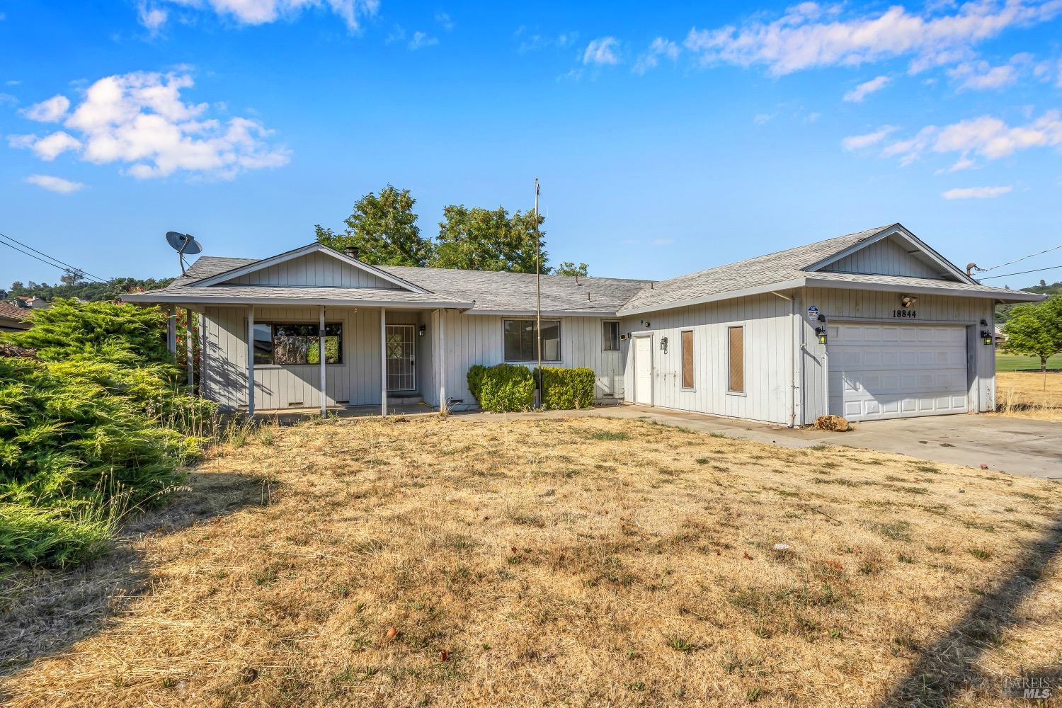 Photo of 18844 Deer Hollow Rd in Hidden Valley Lake, CA