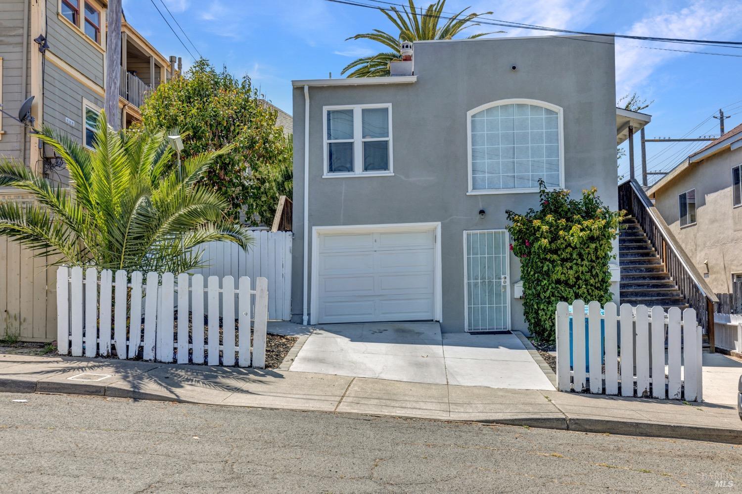 Photo of 1209 Napa St in Vallejo, CA