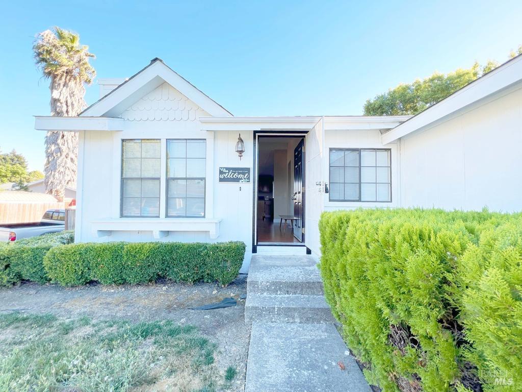 Photo of 45 Solera Ln in American Canyon, CA