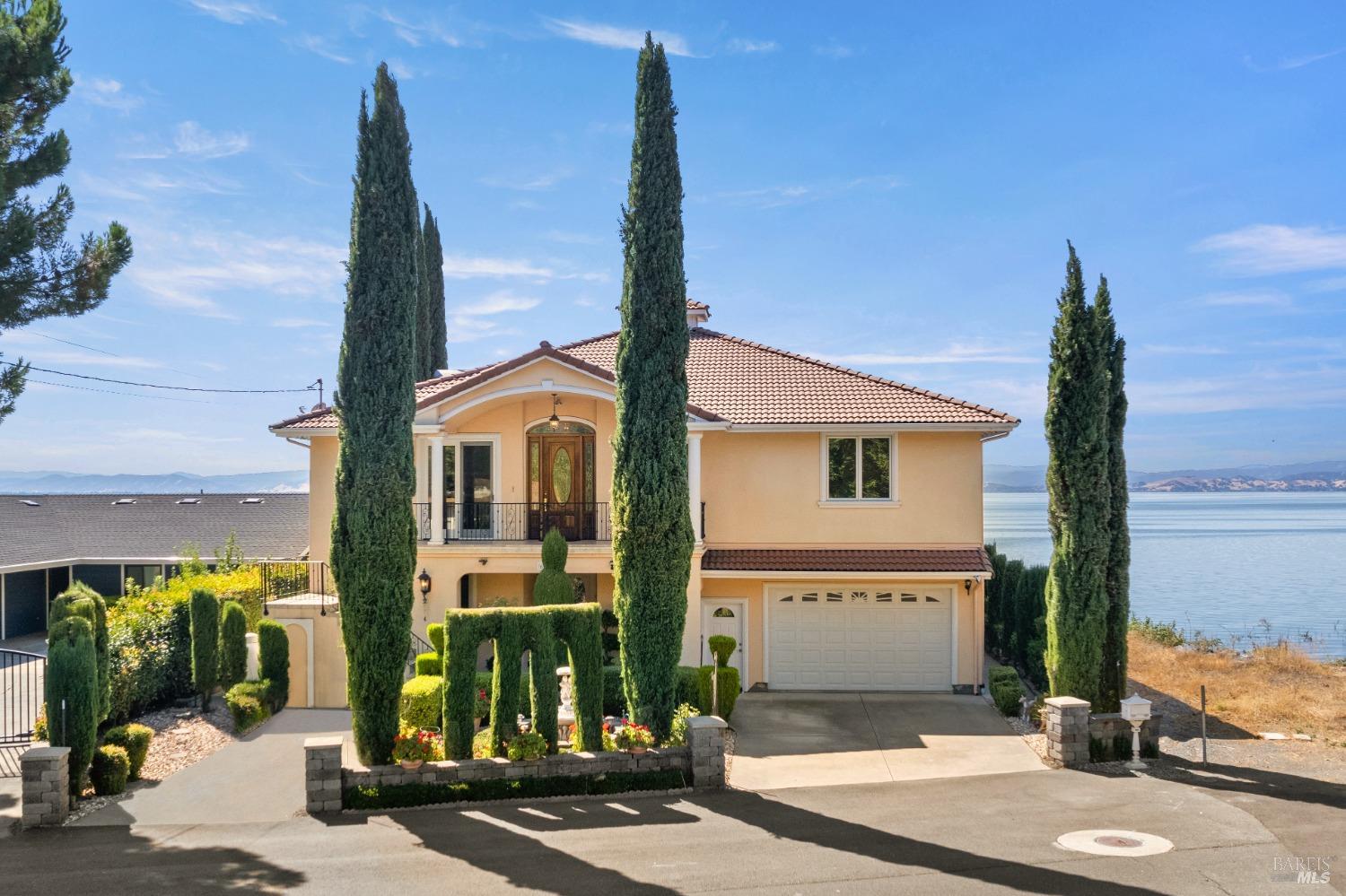 Photo of 6795 Hwy 20 in Lucerne, CA