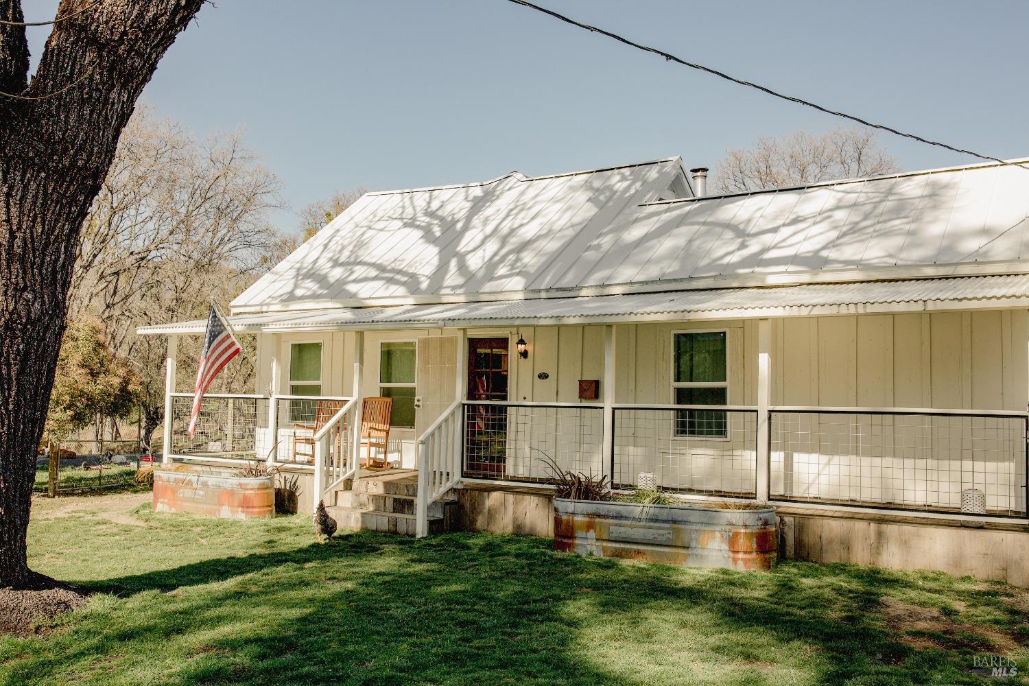 Photo of 8742 Bottle Rock Rd in Kelseyville, CA