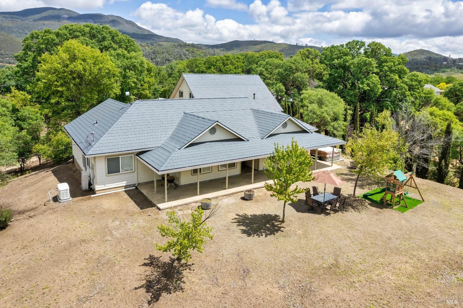 Photo of 4535 Valley Dr in Kelseyville, CA