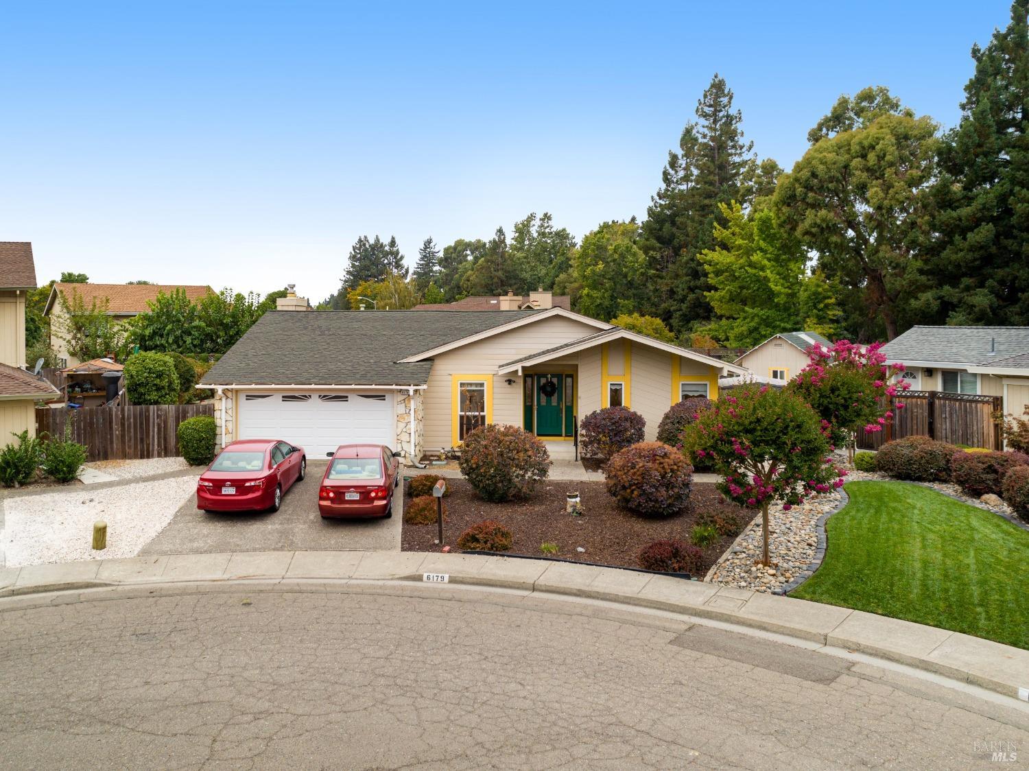Photo of 6179 San Gabriel Pl in Rohnert Park, CA