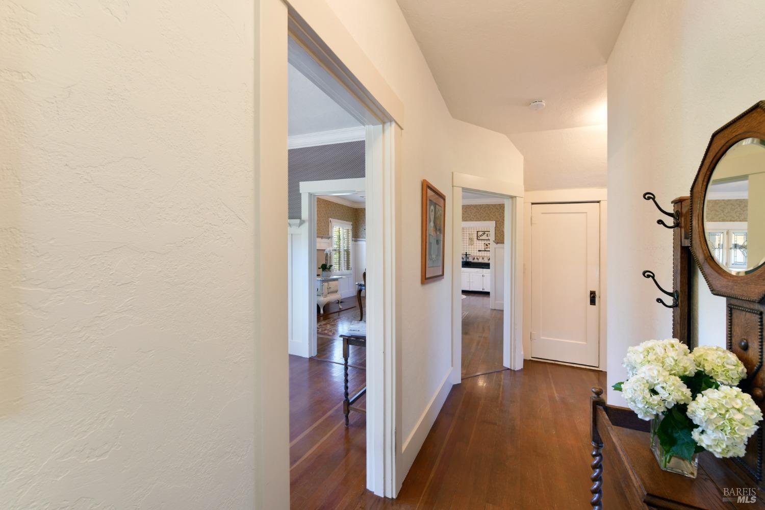 Detail Gallery Image 7 of 36 For 3260 State Highway 128 Unkn, Calistoga,  CA 94515 - 5 Beds | 2 Baths