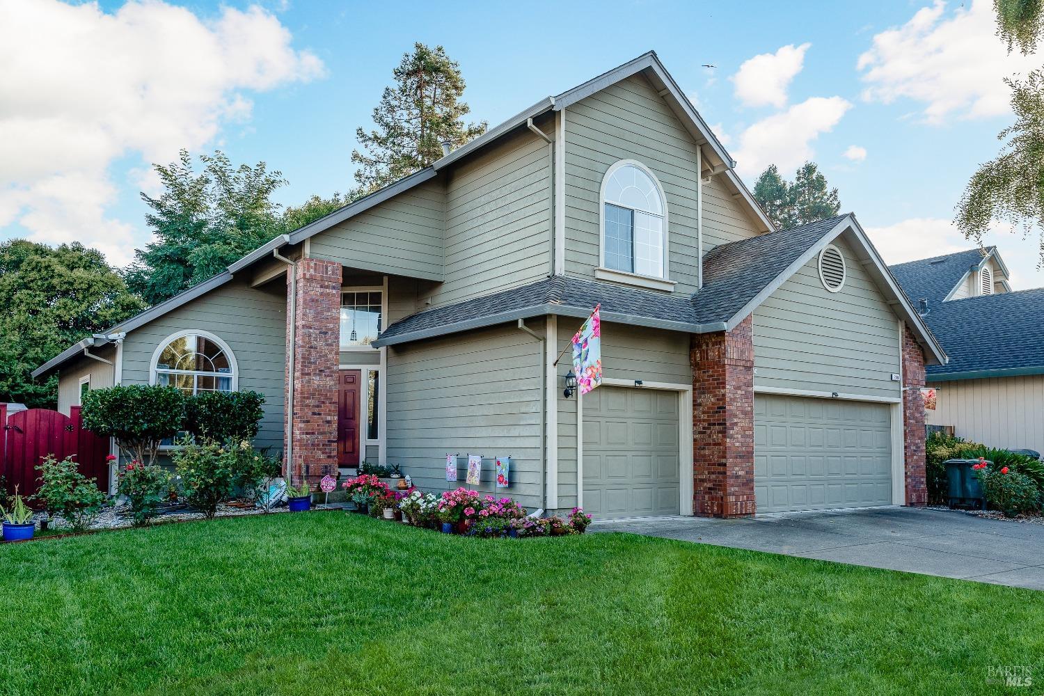 Photo of 2096 Bock St in Santa Rosa, CA