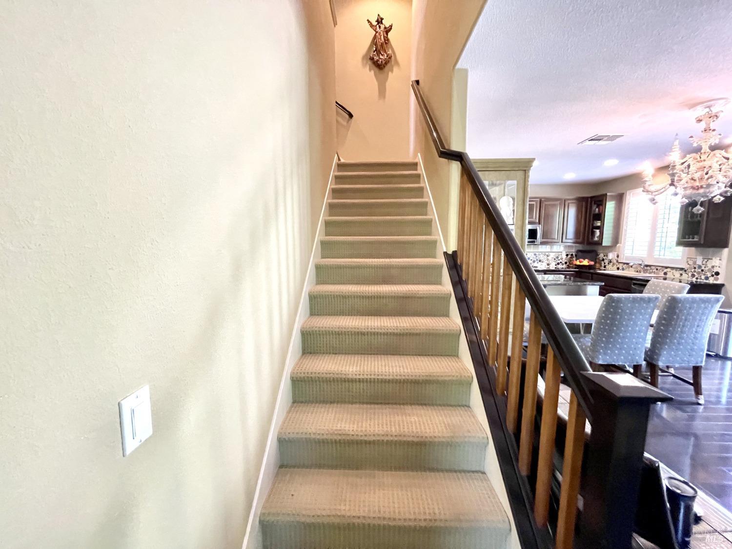 Travertine Court, Fairfield, California image 11