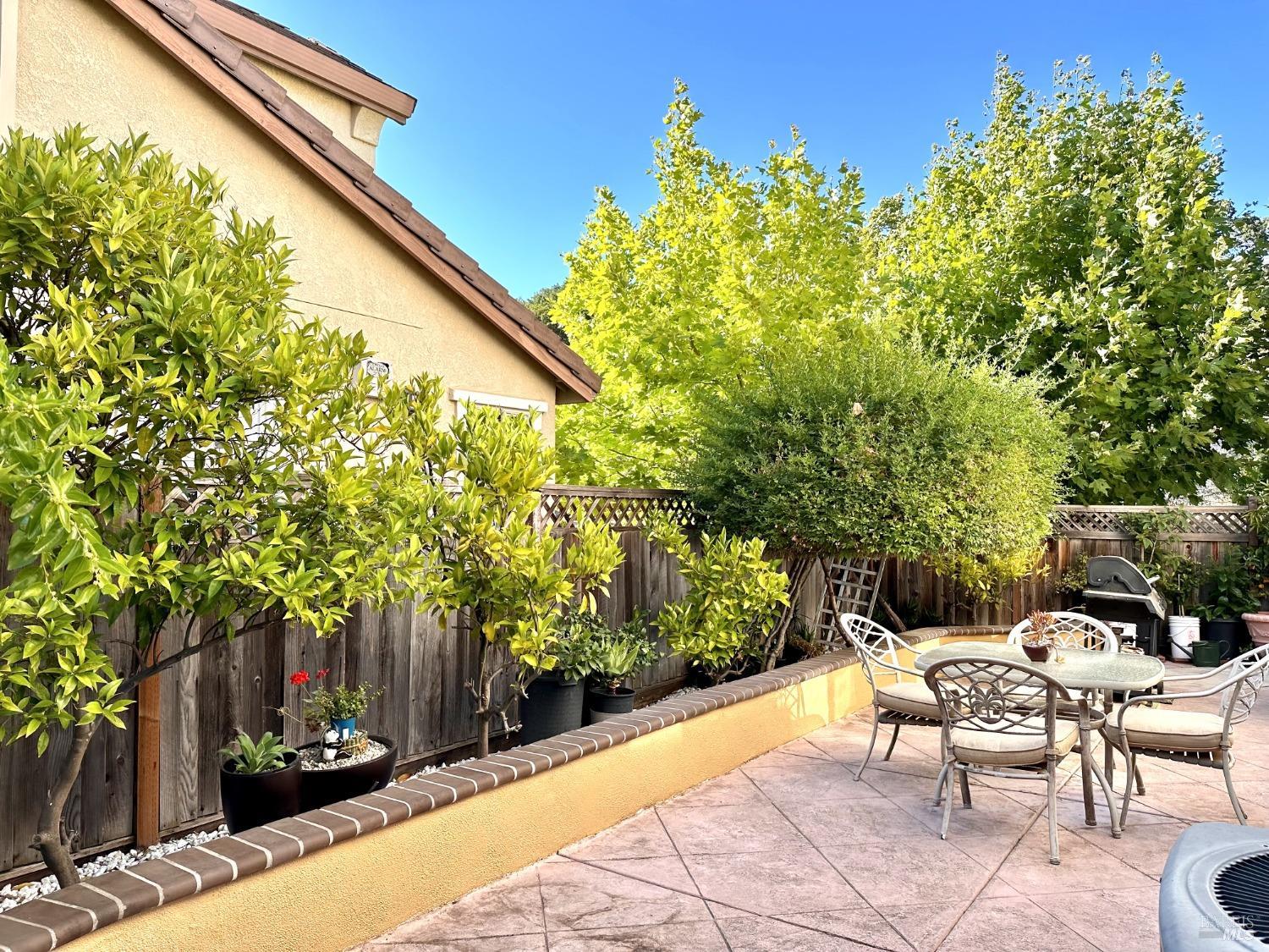 Travertine Court, Fairfield, California image 26